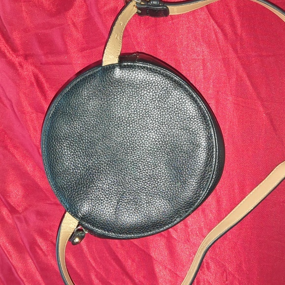Michael Kors Circle Fanny Pack - Picture 3 of 5